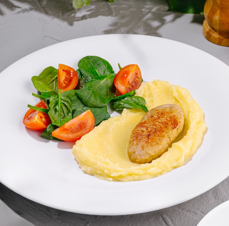 Куриная котлетка с пюре